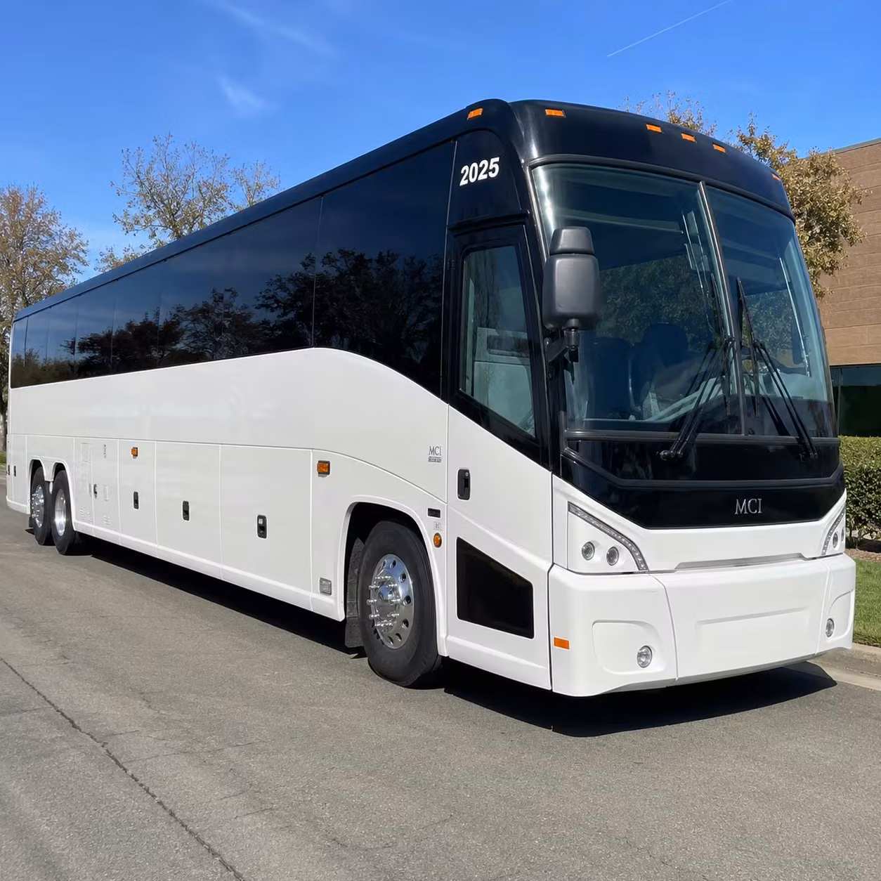 bachelorette party birthday concert buses in memphis tennessee