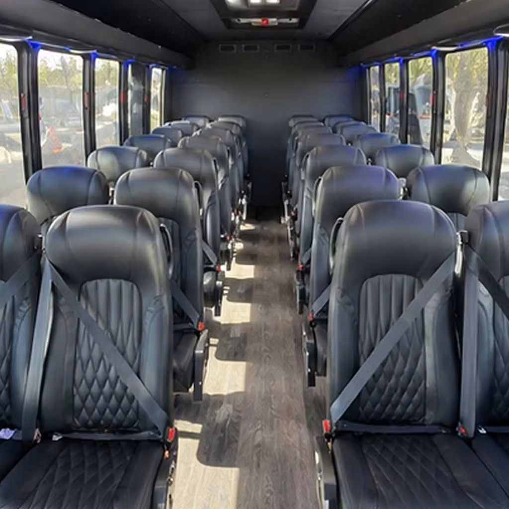 memphis 25 passenger minibus rental